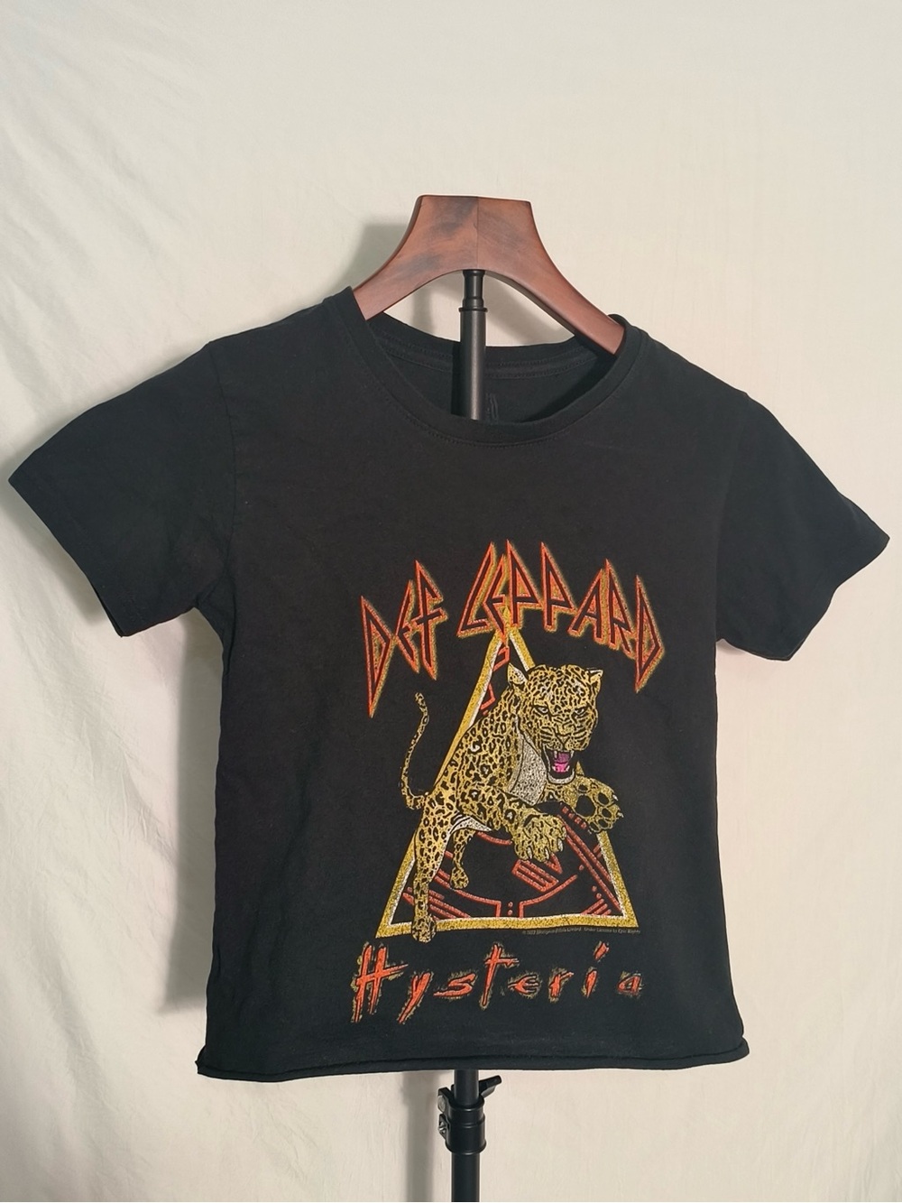 Def Leppard Hysteria Black Cropped Band Graphic Tee XS